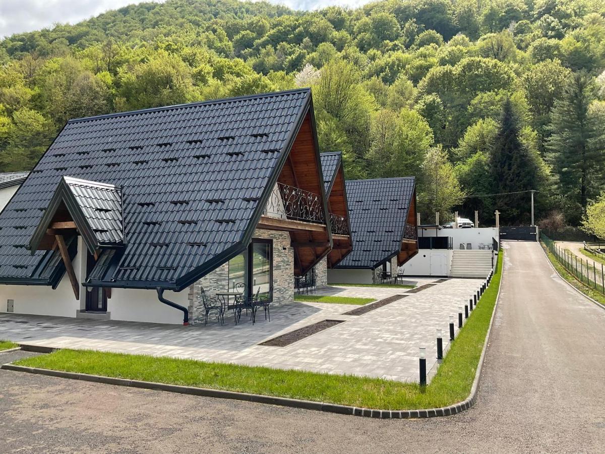 Holiday Houses Green Queen بيهاتش المظهر الخارجي الصورة