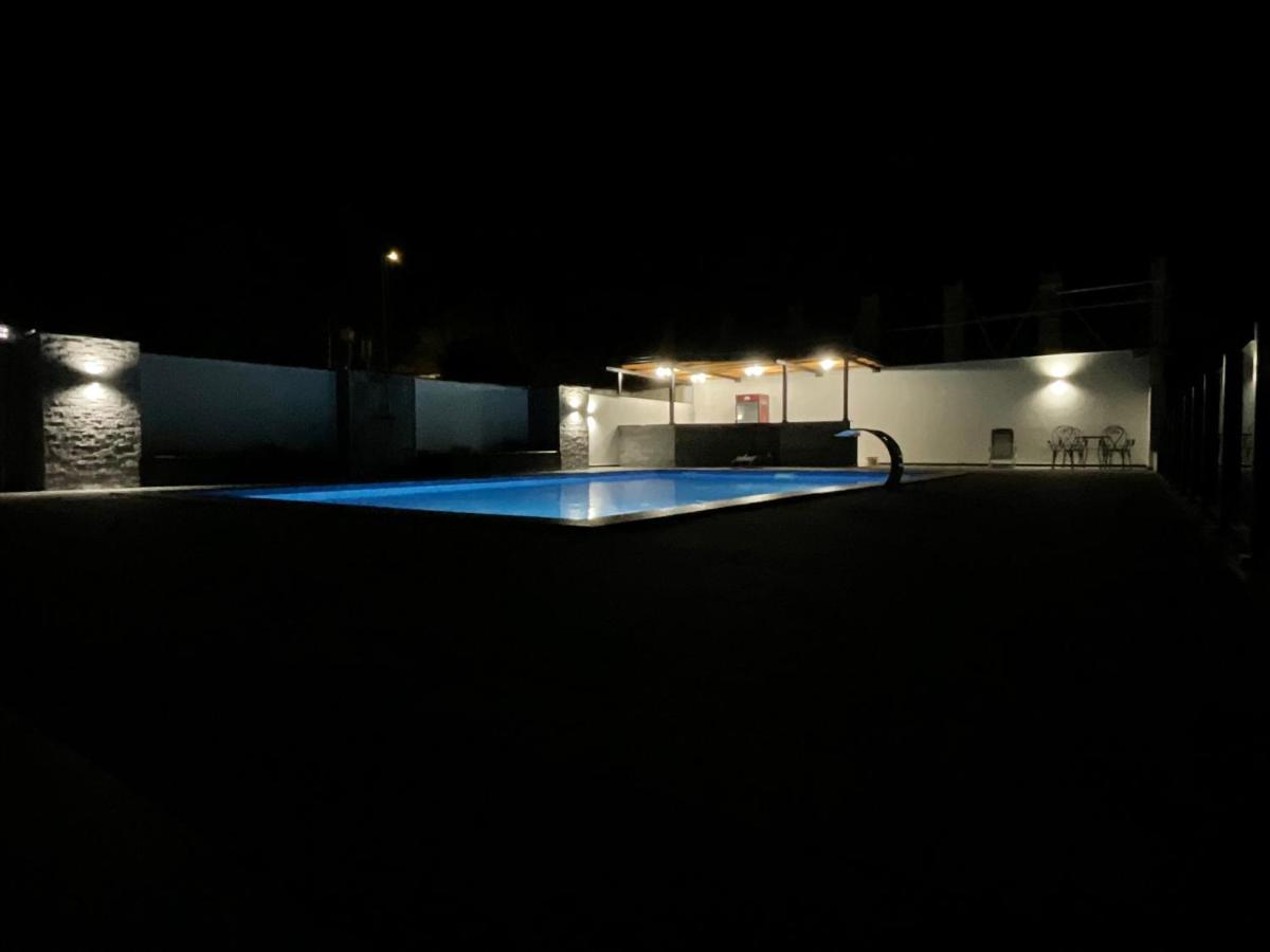 Holiday Houses Green Queen بيهاتش المظهر الخارجي الصورة