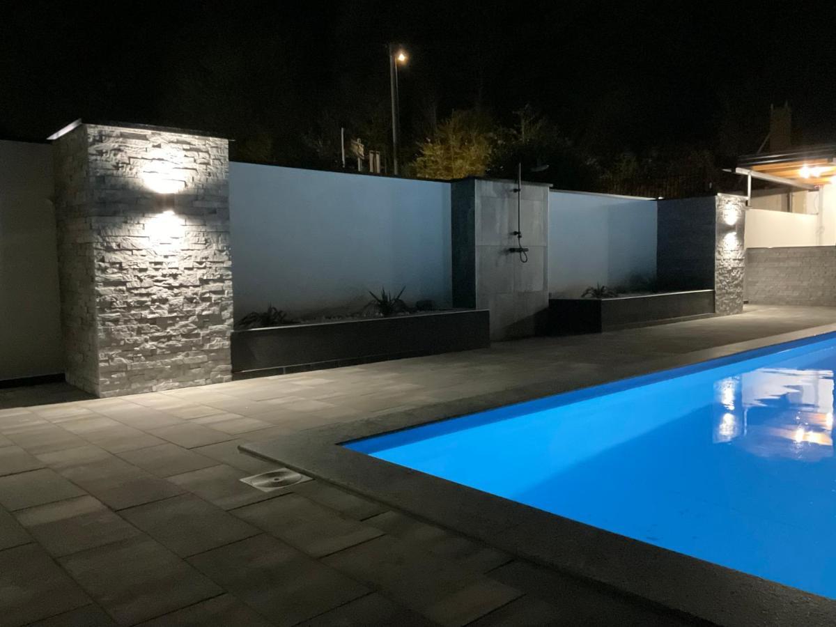Holiday Houses Green Queen بيهاتش المظهر الخارجي الصورة