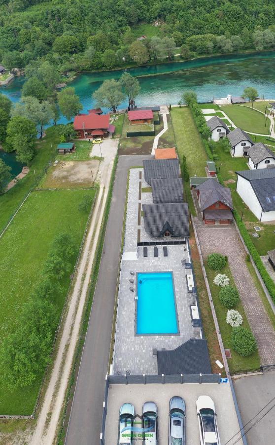 Holiday Houses Green Queen بيهاتش المظهر الخارجي الصورة