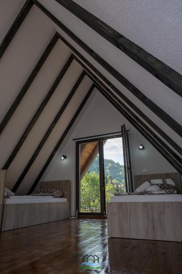 Holiday Houses Green Queen بيهاتش المظهر الخارجي الصورة